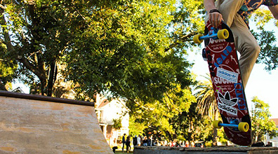 奥索卡获2010十大体育用品经销商零售管理奖